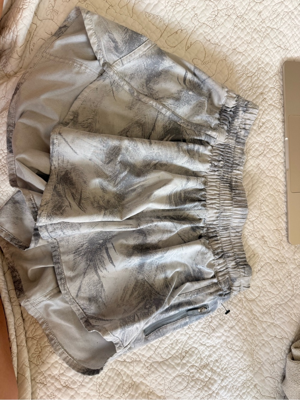 gray lululemon speed up shorts